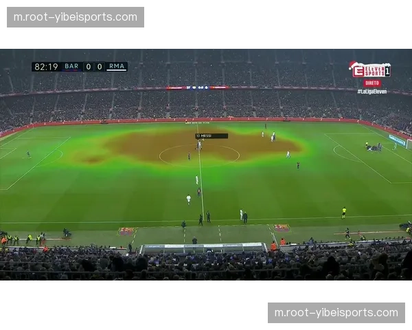 中场绞杀网消耗对手体能 跑动覆盖为淘汰赛奠定基础