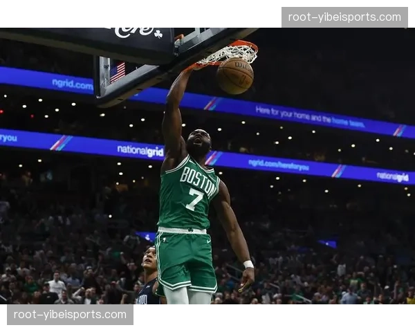 凯尔特人马祖拉设计防守烟雾与镜子 通过策略变化弥补天赋不足 凯尔特人马祖拉设计防守烟雾与镜子 通过策略变化弥补天赋不足